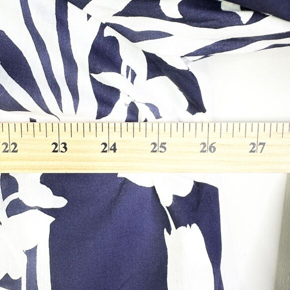 Roaman's Top Women 22W Plus White Navy Floral Button Down Collar Preppy NWOT - Picture 6 of 8